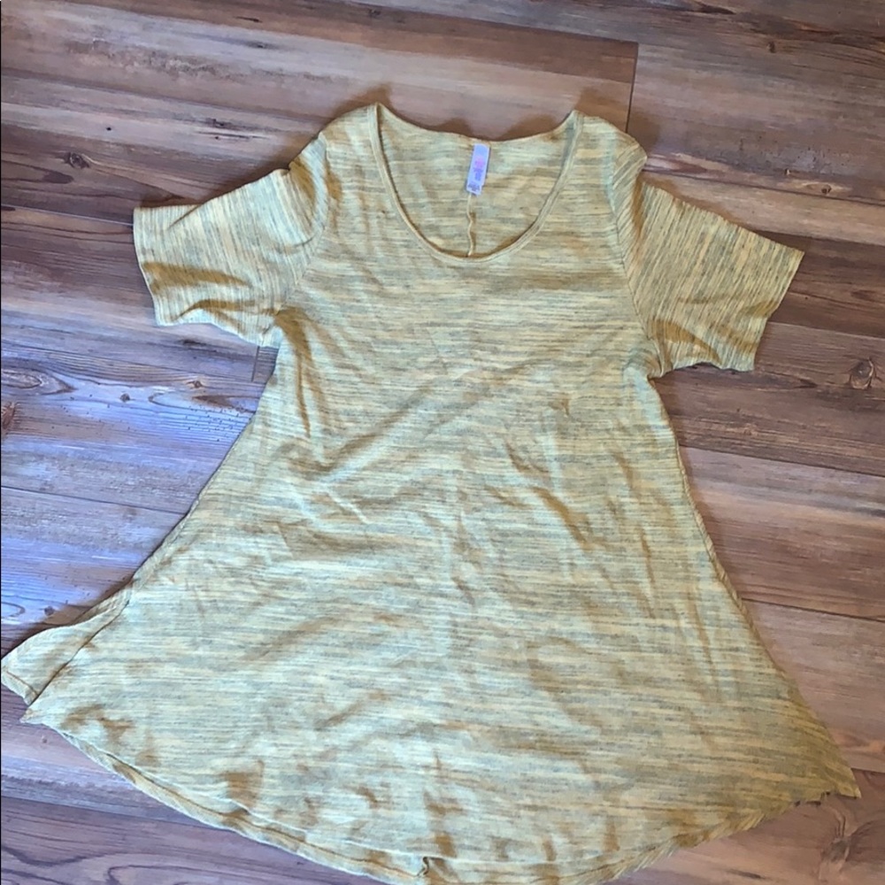 Lularoe Perfect T